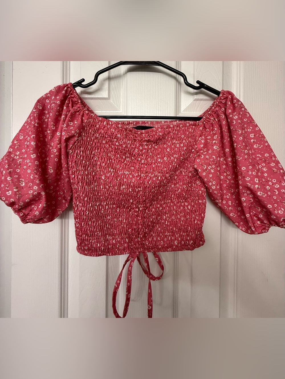 Kendall & Kylie Rose Pink Floral Smocked Crop Top